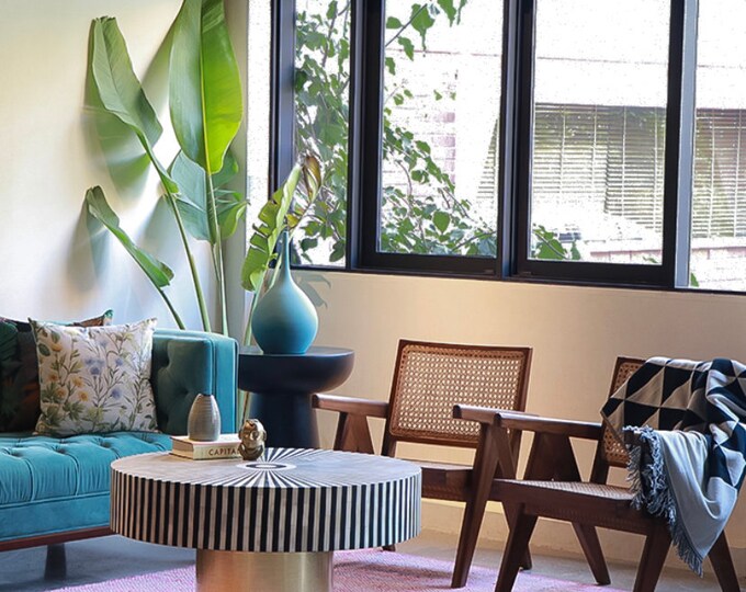 Professional furniture and appliance delivery team in Dubai